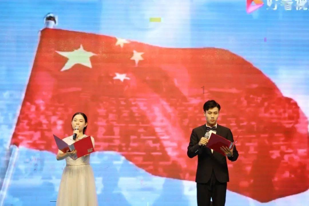 相亲后，就一定要确定恋爱关系吗？游戏画面